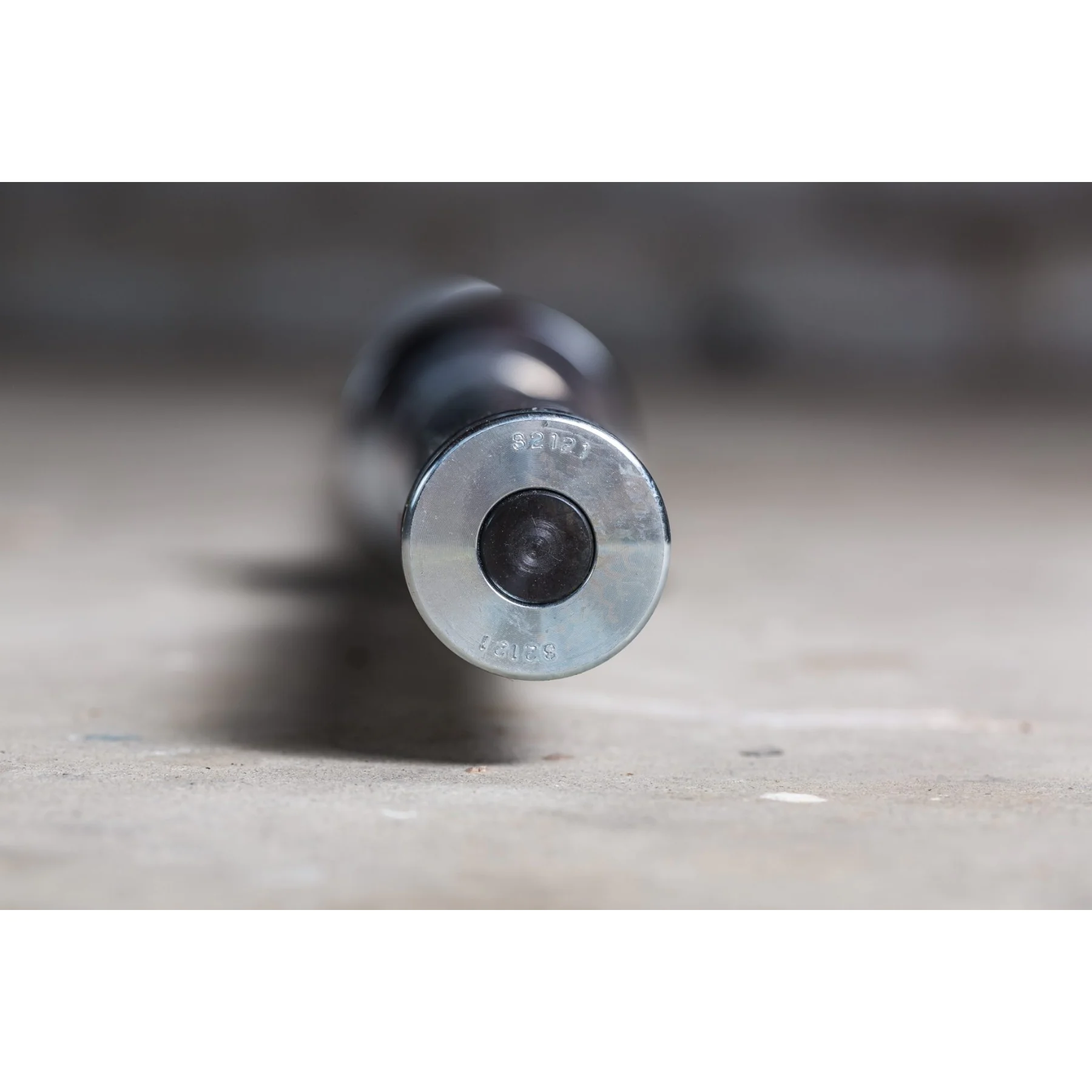 7' North American Made Olympic Bar -- York (32121) - Image 2